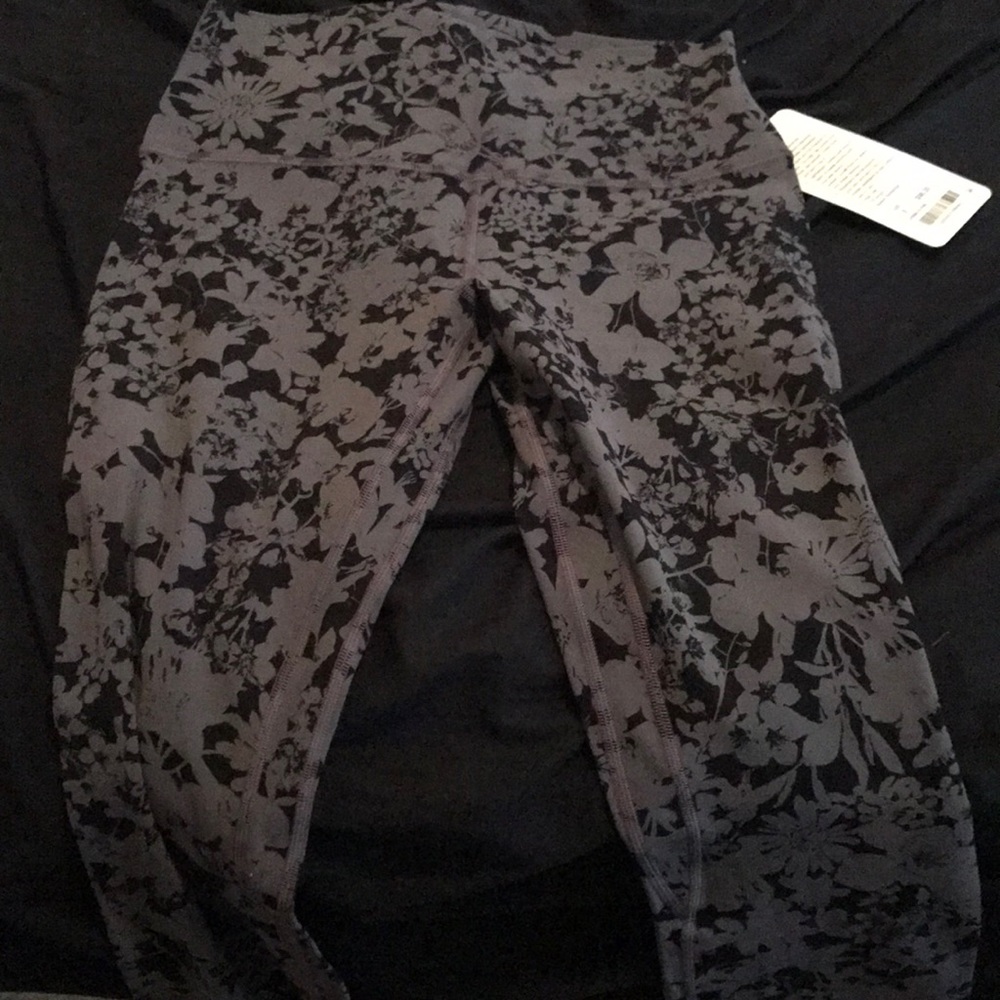 BRAND NEW LULULEMON ALIGN II PANT